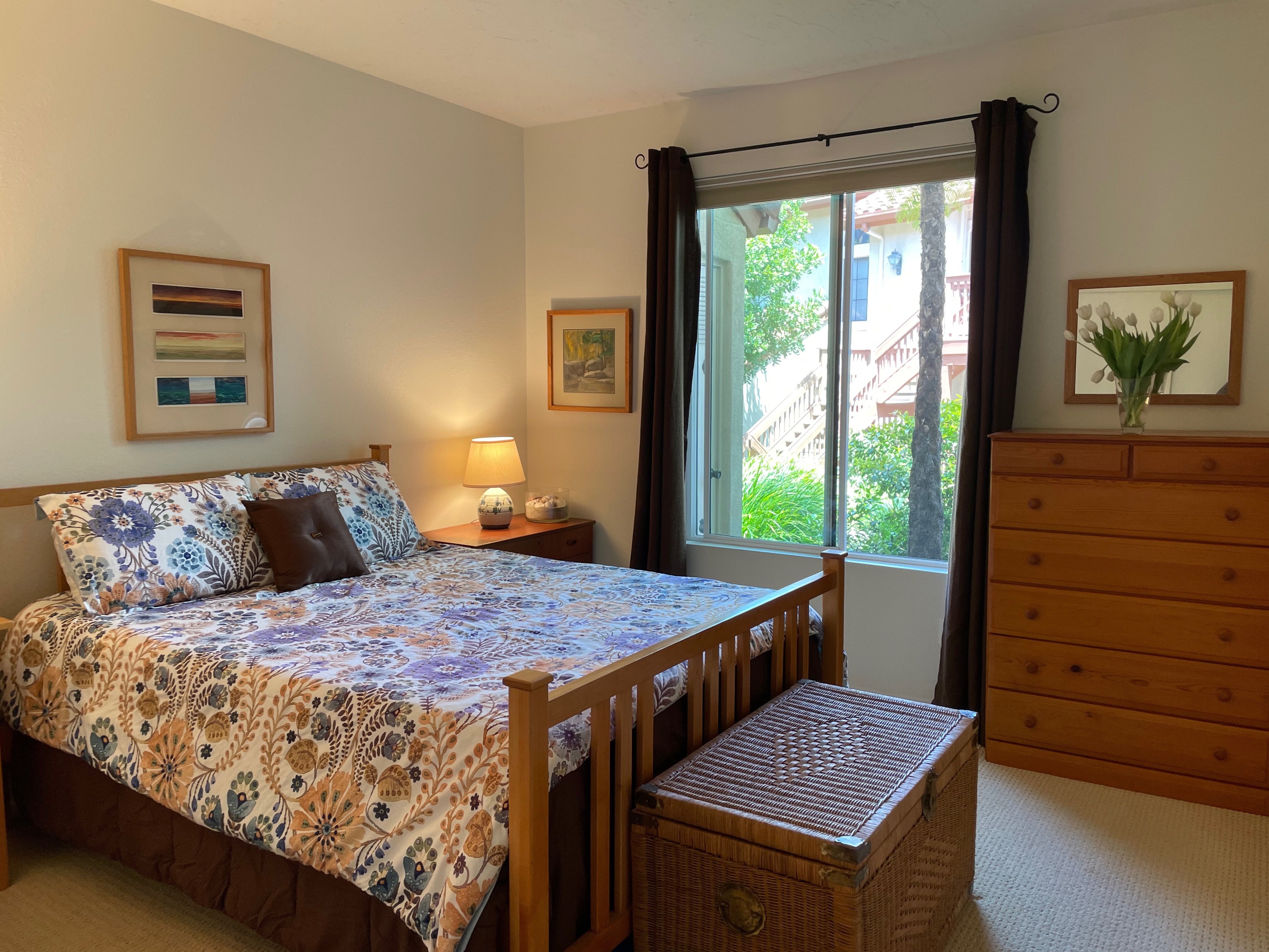 Bright and airy Del Mar Highlands gem, minutes from beach - Photo 3