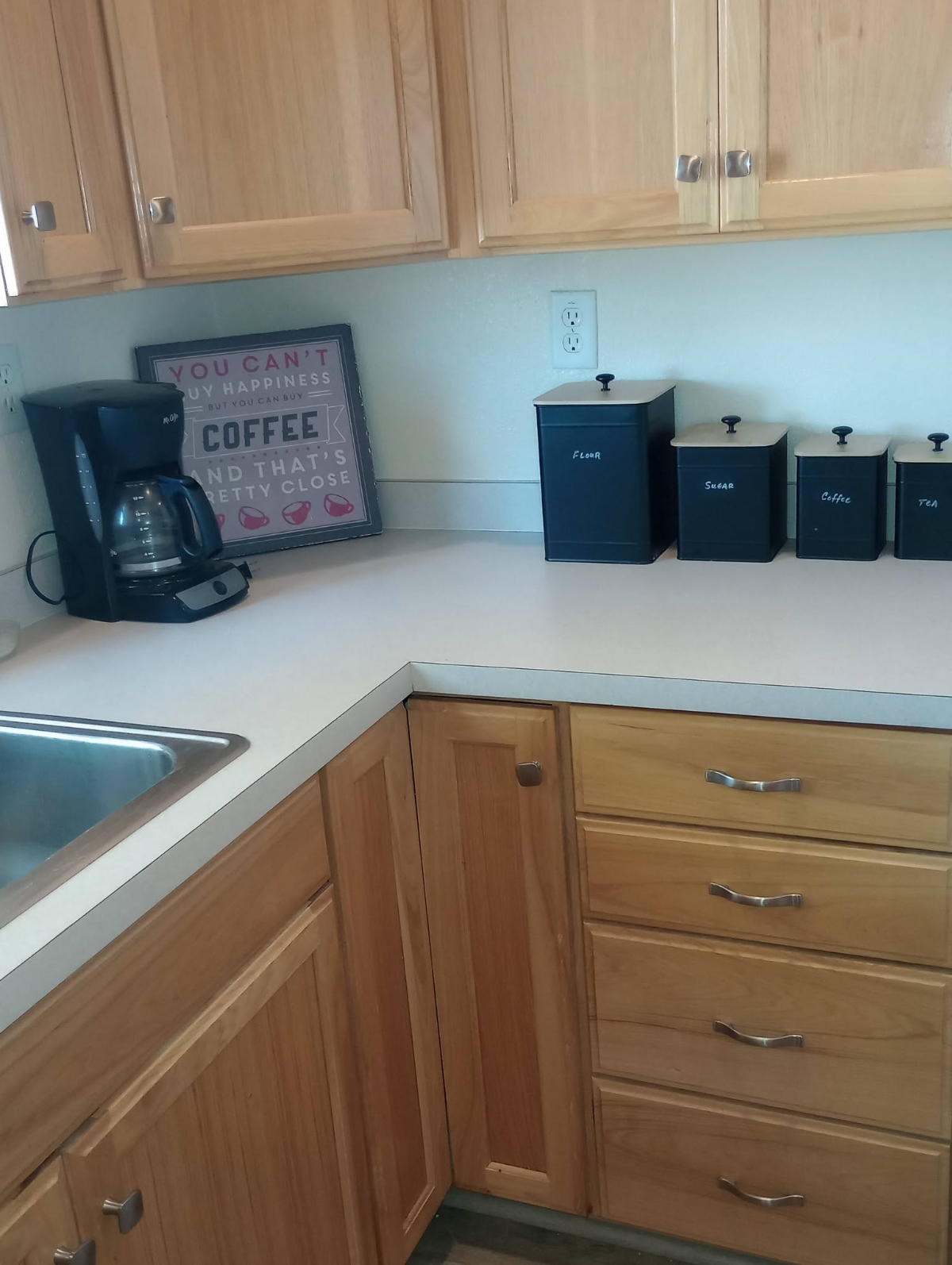 FULLY FURNISHED 3/2 COUNTRY HOME JUST 7 MINUTES FROM NEW HOSPITAL - Photo 11