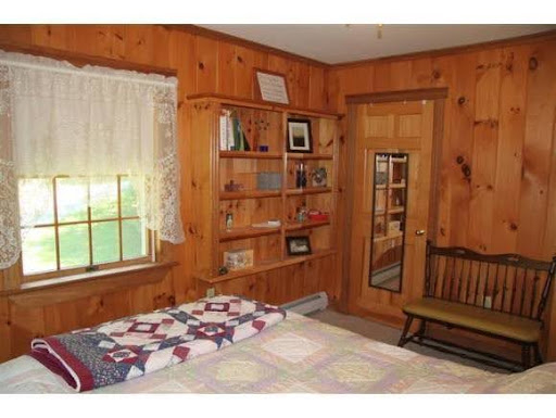 Private 4BR Colonial on 6.3 Acres - Bennington, VT - Photo 3