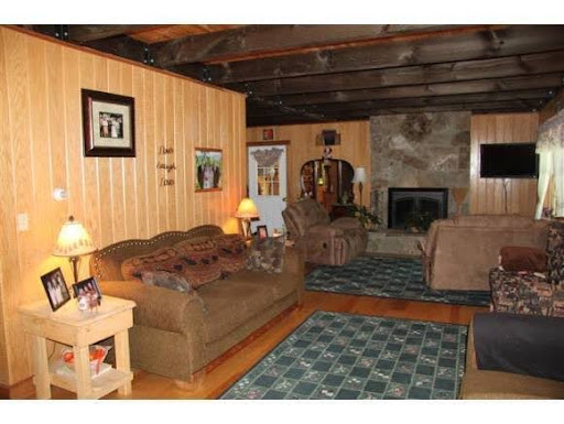 Private 4BR Colonial on 6.3 Acres - Bennington, VT - Photo 5