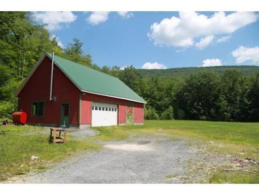 Private 4BR Colonial on 6.3 Acres - Bennington, VT - Photo 11