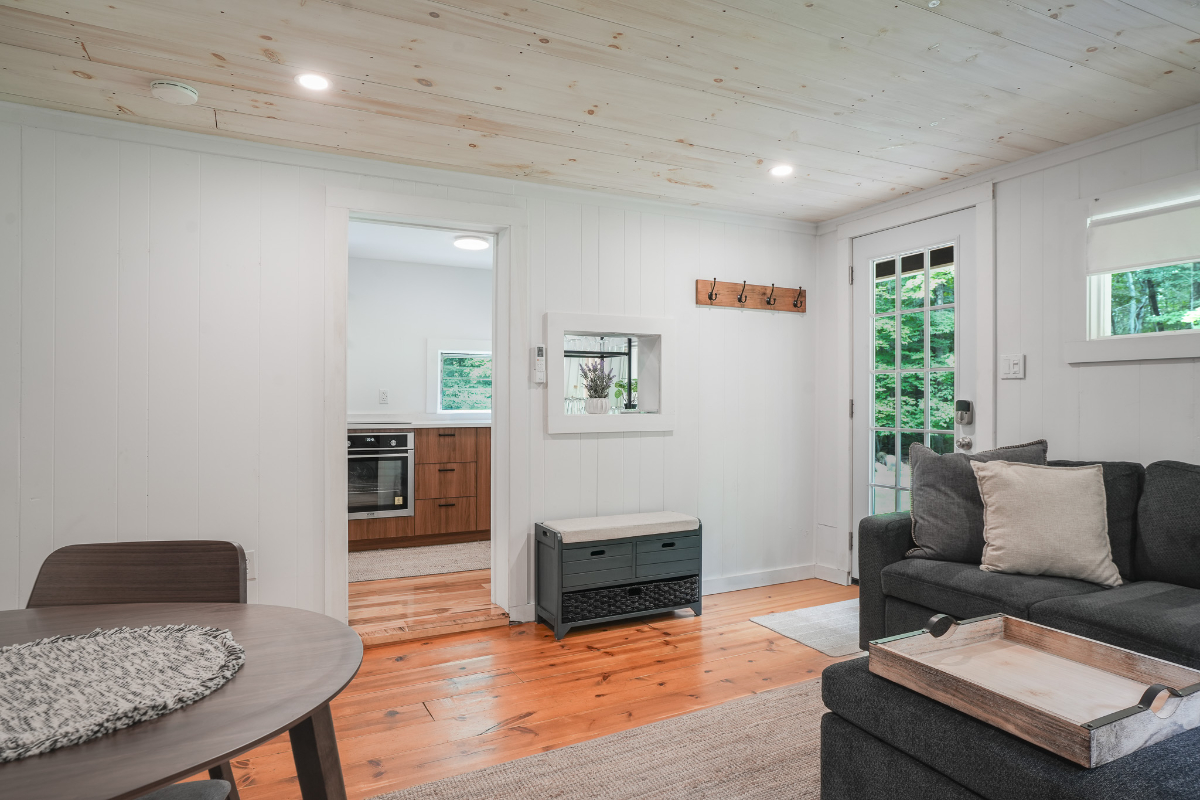 Pet-Friendly Newly Renovated 1BD Cabin in Ancram - Photo 9