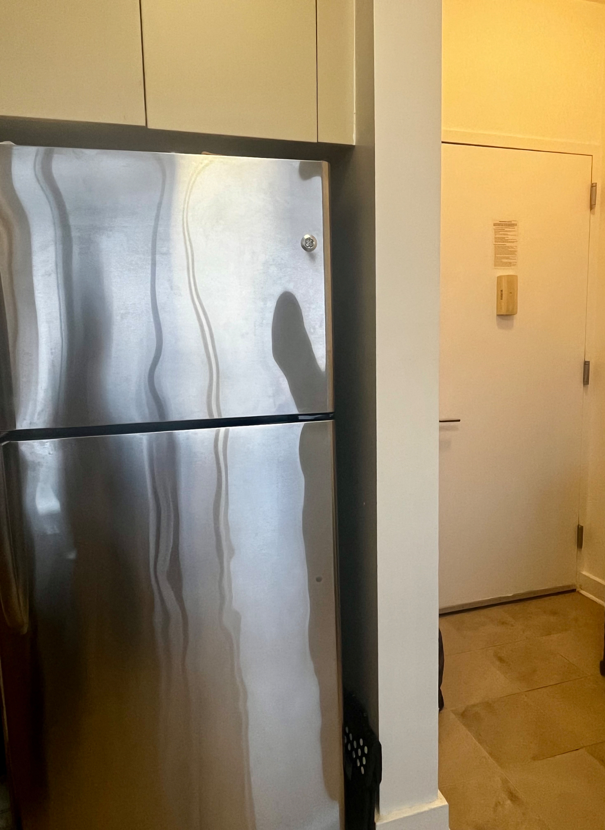 Sunny Studio High Rise Apt - Photo 6