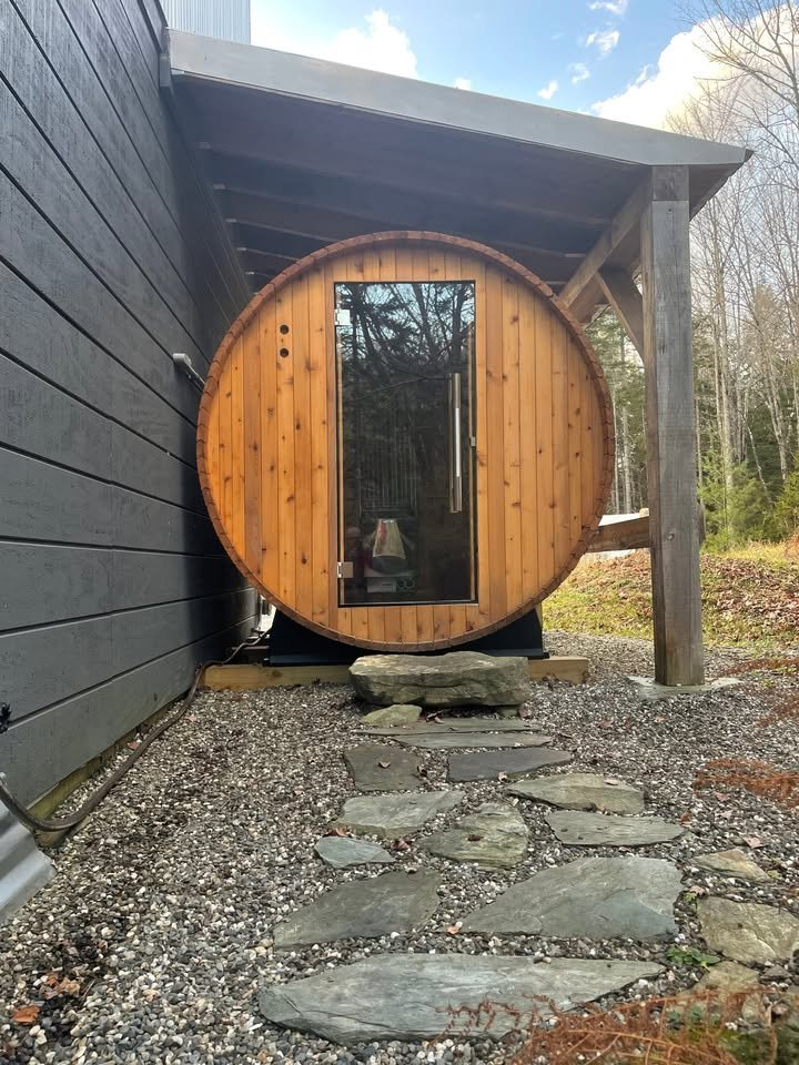 Modern 1Bd/1ba Guesthouse near Montpelier w/ Sauna - Photo 3