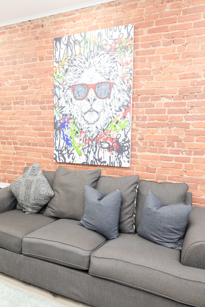 Impeccable Capitol Hill Living - Photo 6