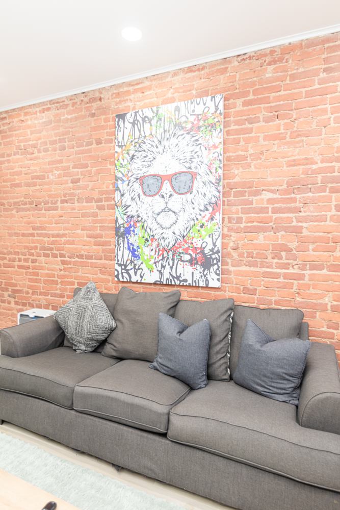 Impeccable Capitol Hill Living - Photo 8
