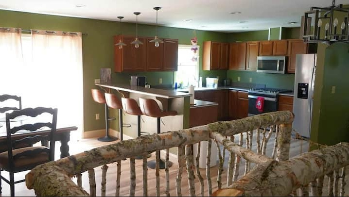 Lumberjaxs Luxury Lair - Photo 4