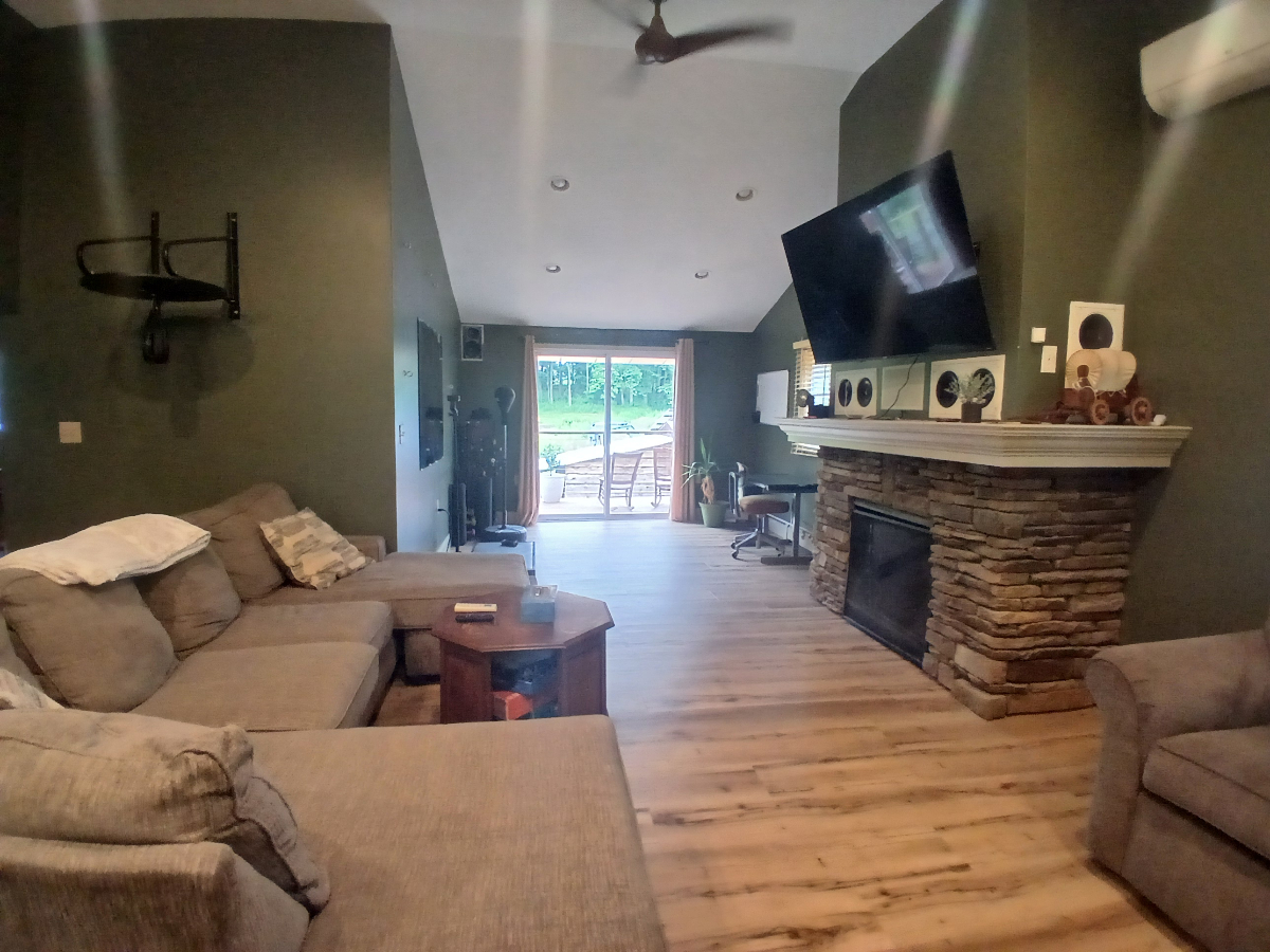 Lumberjaxs Luxury Lair - Photo 6