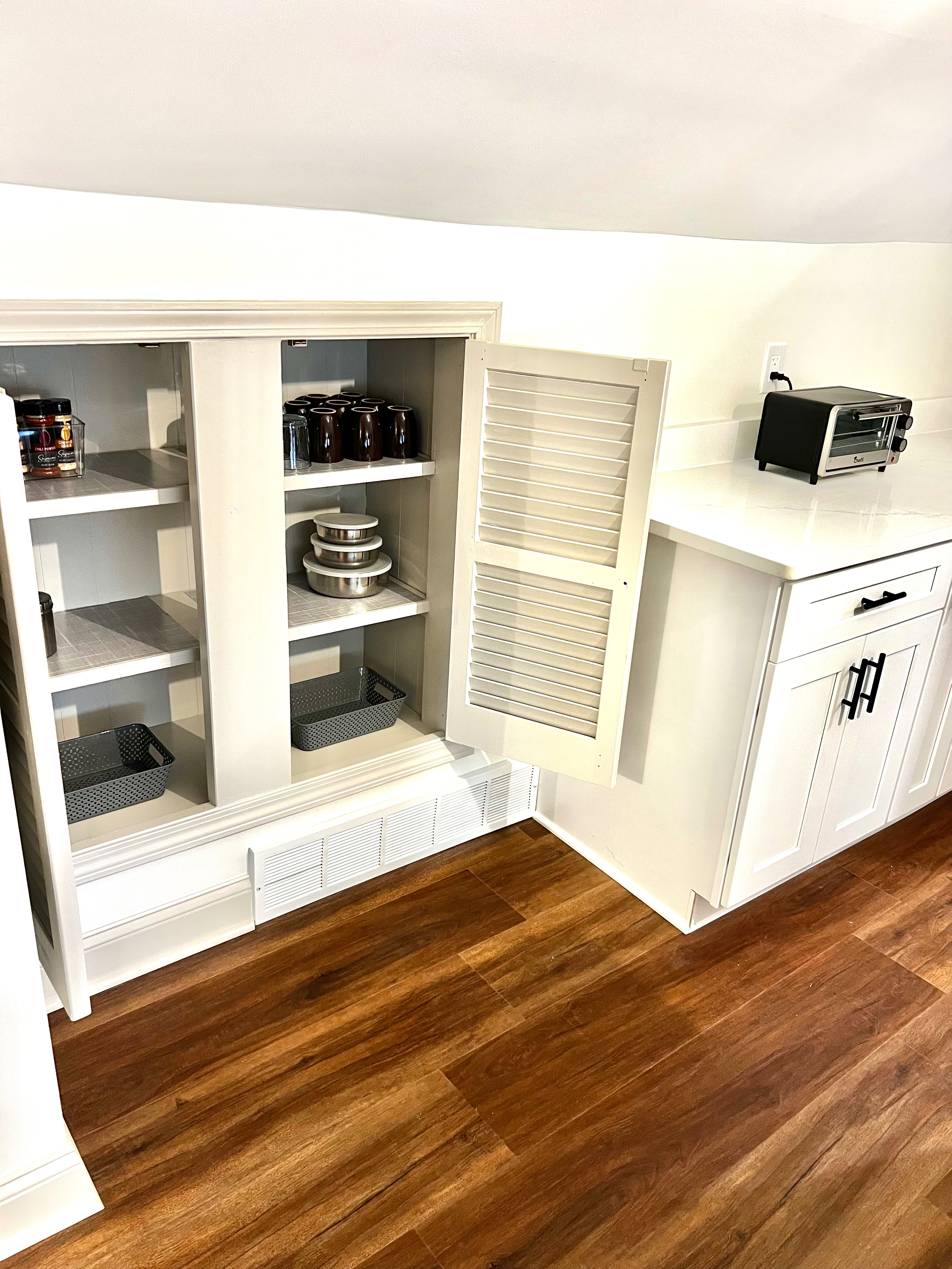 Bright & Contemporary 1BR Apartment | Work-Friendly & Fully Equipped - Photo 6