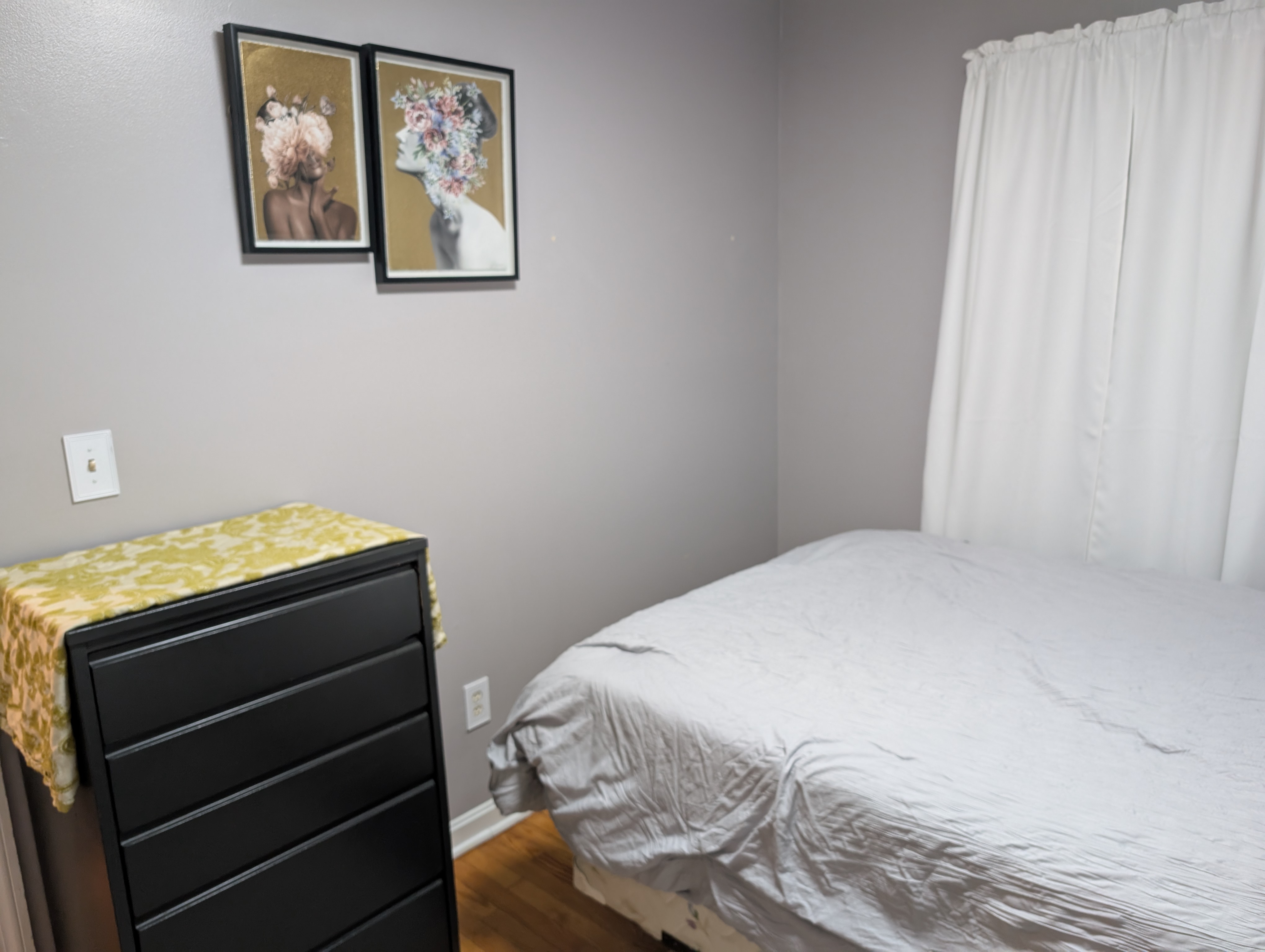 Bedroom Available in Home, Quiet & Walkable Essex Location - Photo 6
