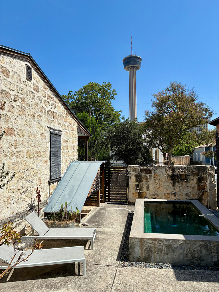 Downtown Historic Casa 218 - Photo 2