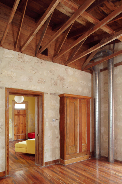 Downtown Historic Casa 218 - Photo 4