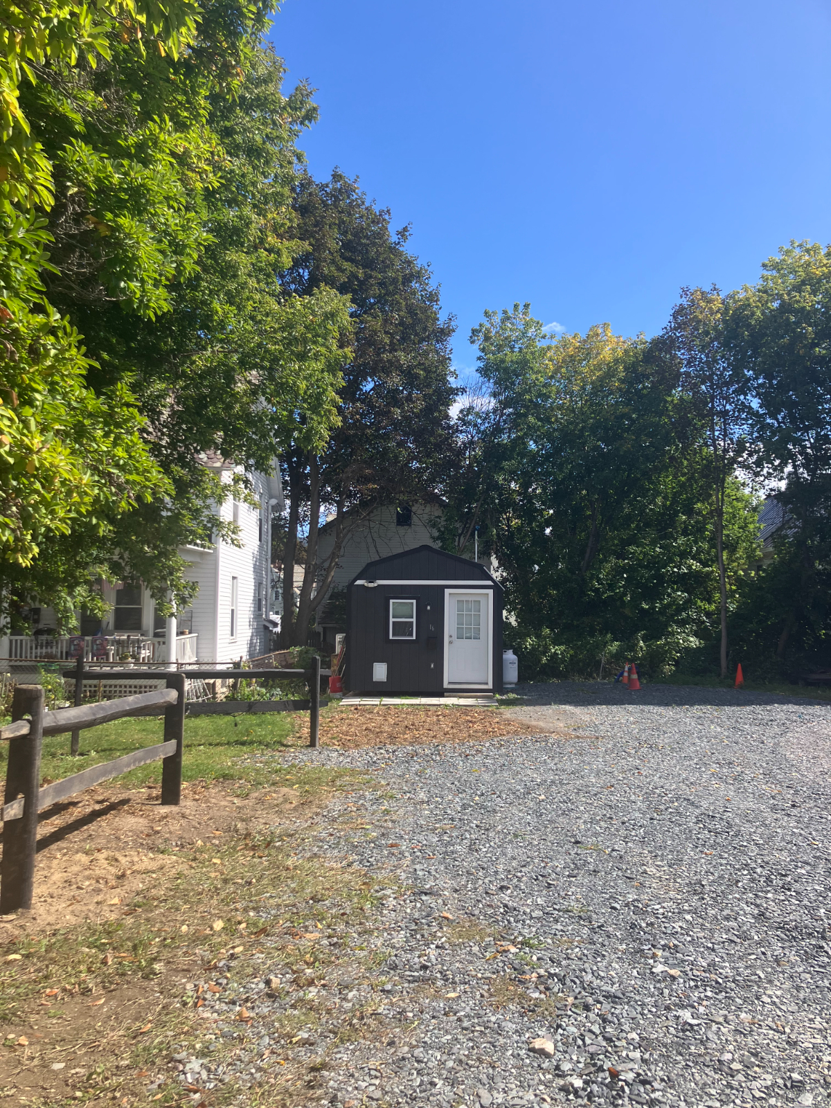 Chateau Itty Bitty - Photo 8