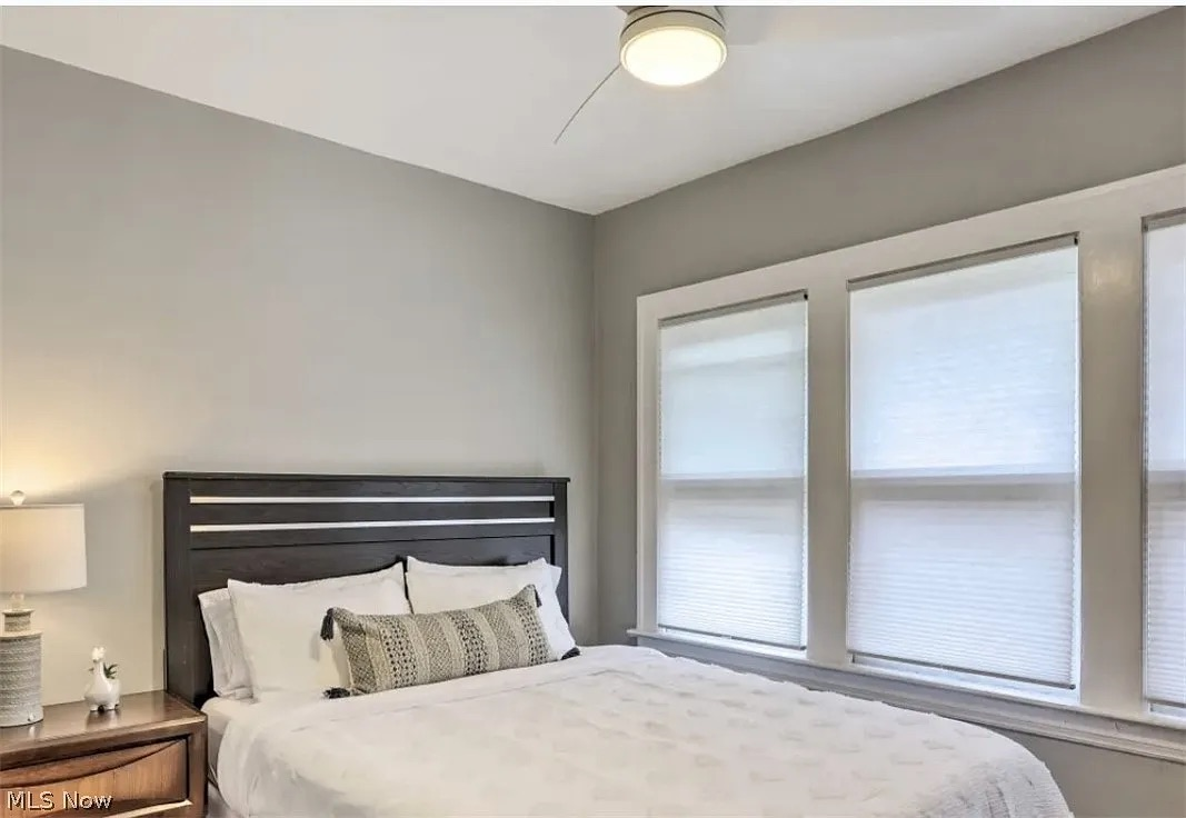 Comfortable Furnished First Floor Apartment Near University Circle, Hospitals, Transit And Parks - Photo 7