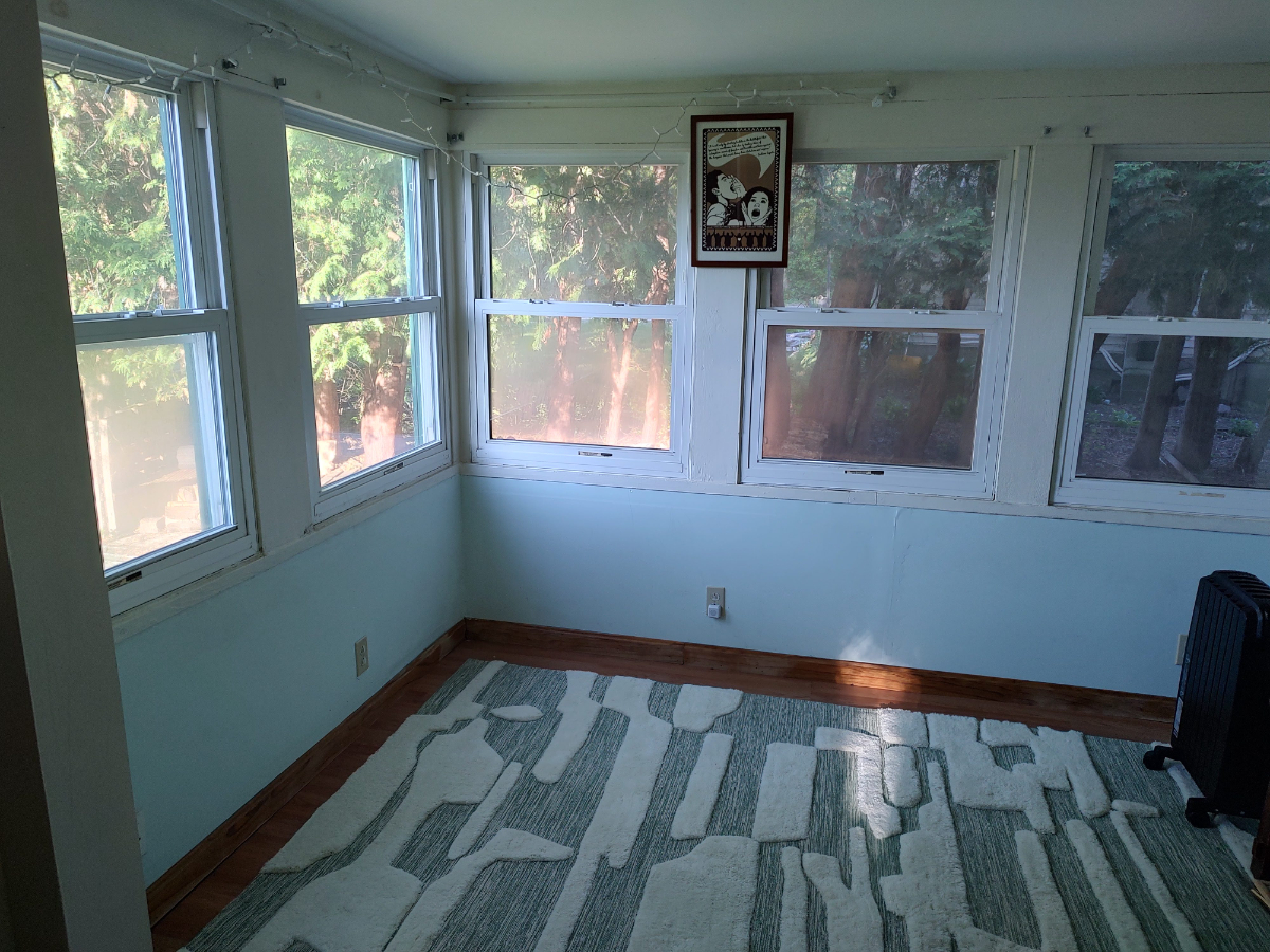 Peaceful 2-Bedroom Stay With Office Near UVM Medical Center And Downtown Burlington - Photo 7