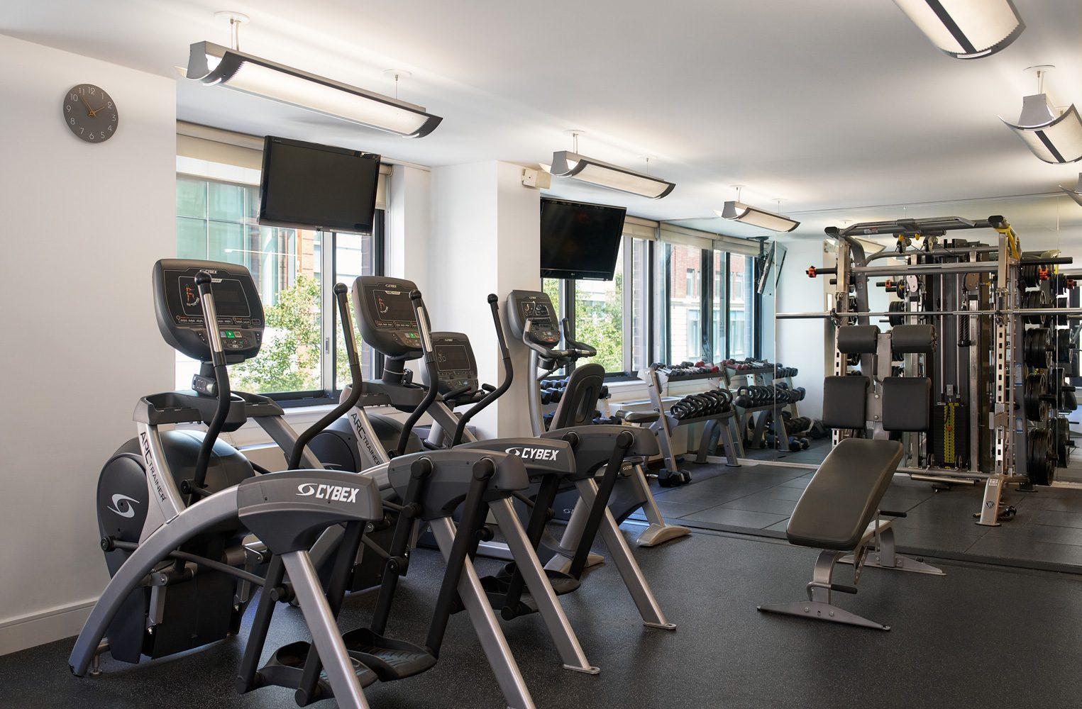 Luxury 1BR with Gym and Rooftop Patio, Steps to Central Park and Times Square - Photo 11