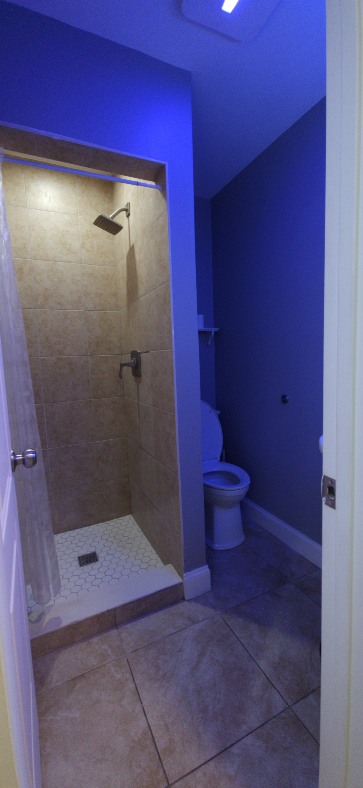 Peaceful Studio Suite Near Mount Sinai & Mercy | Fast NYC Commute - Photo 3