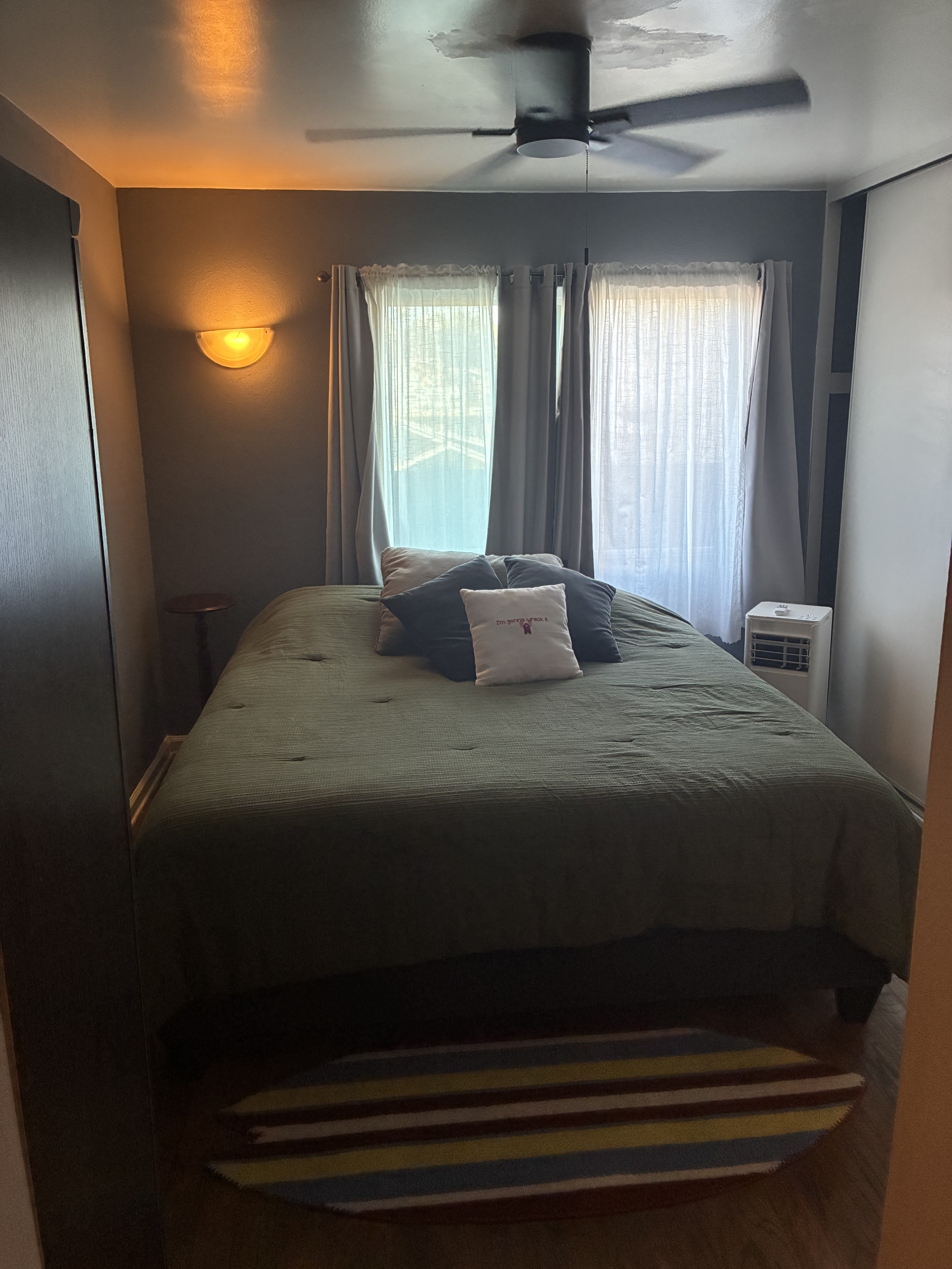 Cool Condo To Yourself - Photo 3