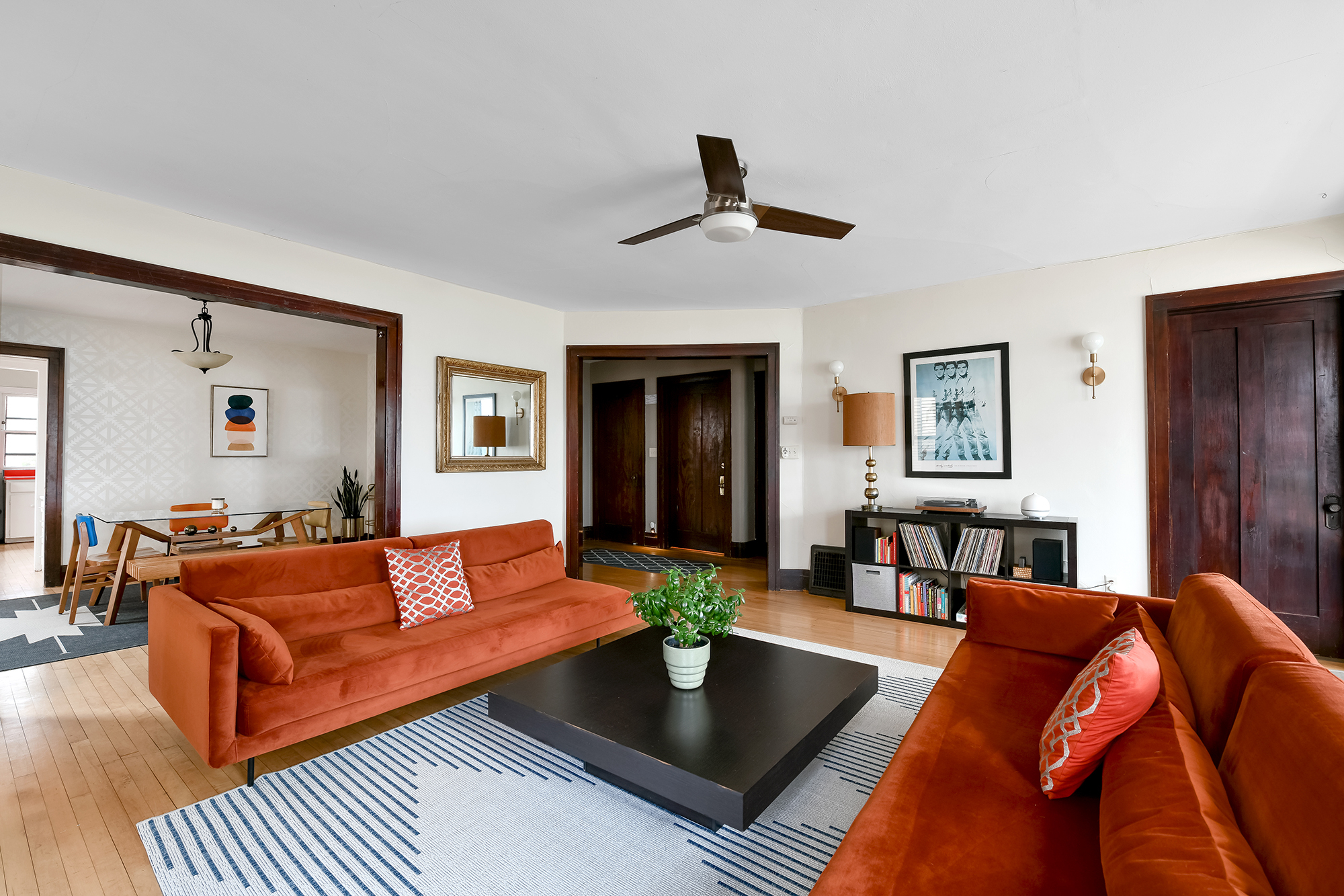 Historic Downtown Mendota Lakeview Flat