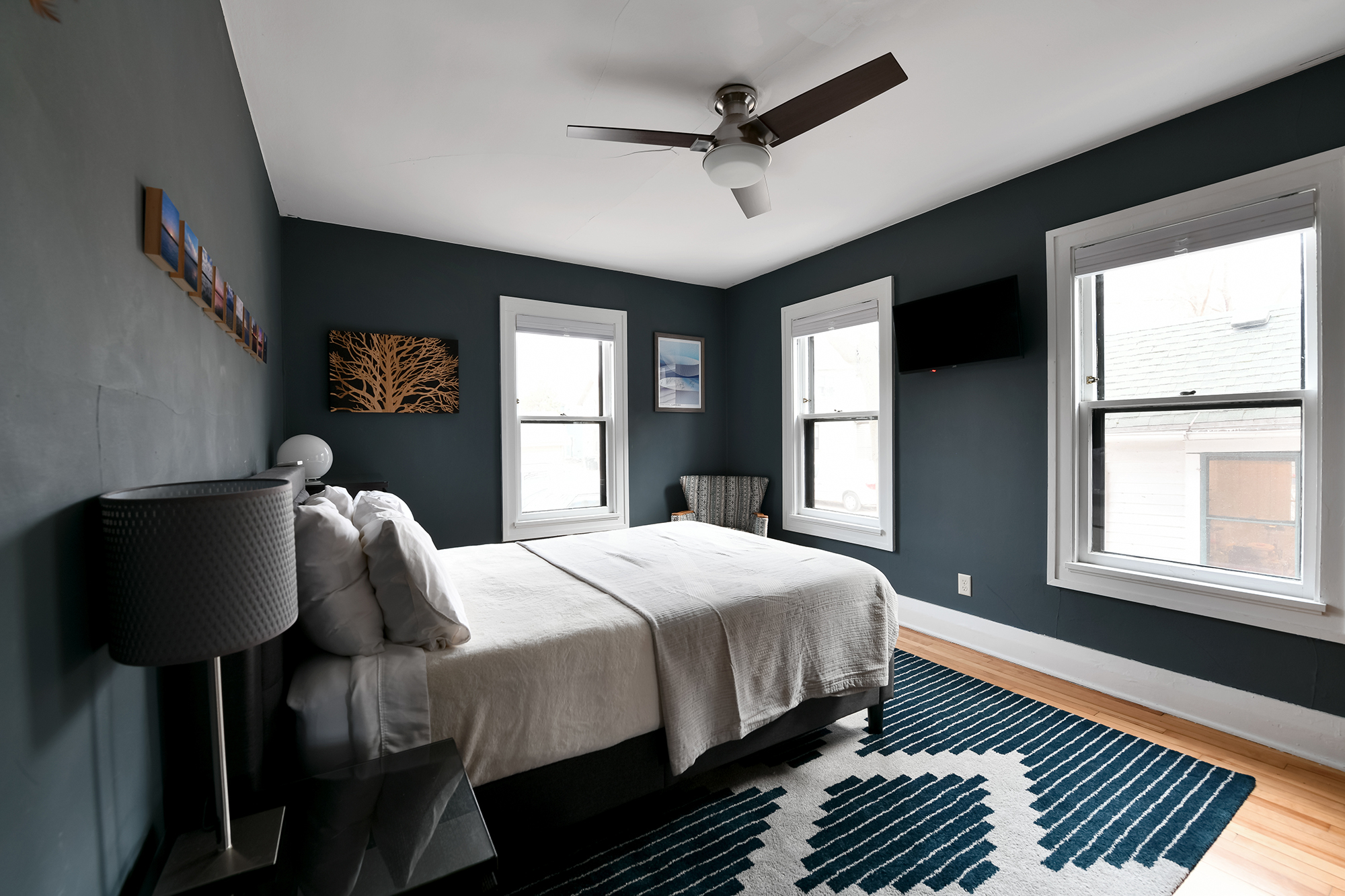 Historic Downtown Mendota Lakeview Flat - Photo 11