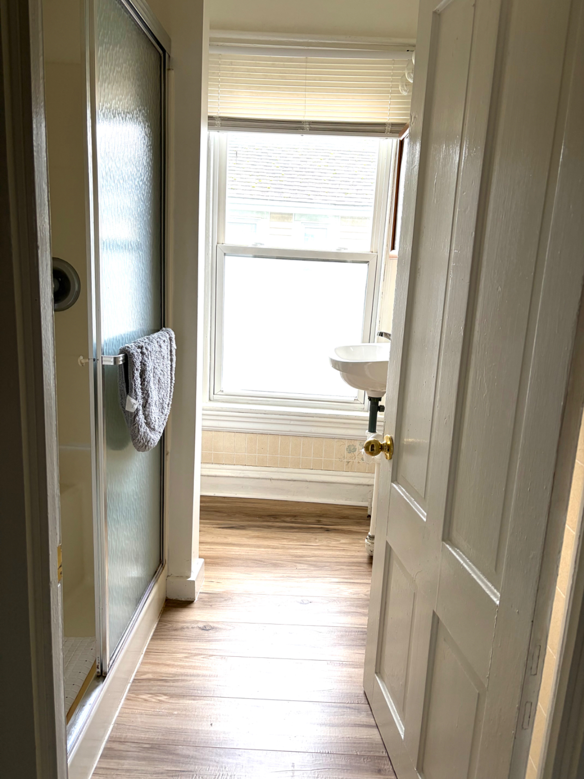 1BR Apartment With Private Bathroom And Off Street Parking-Furnished-1 mile to UVMC - Photo 4