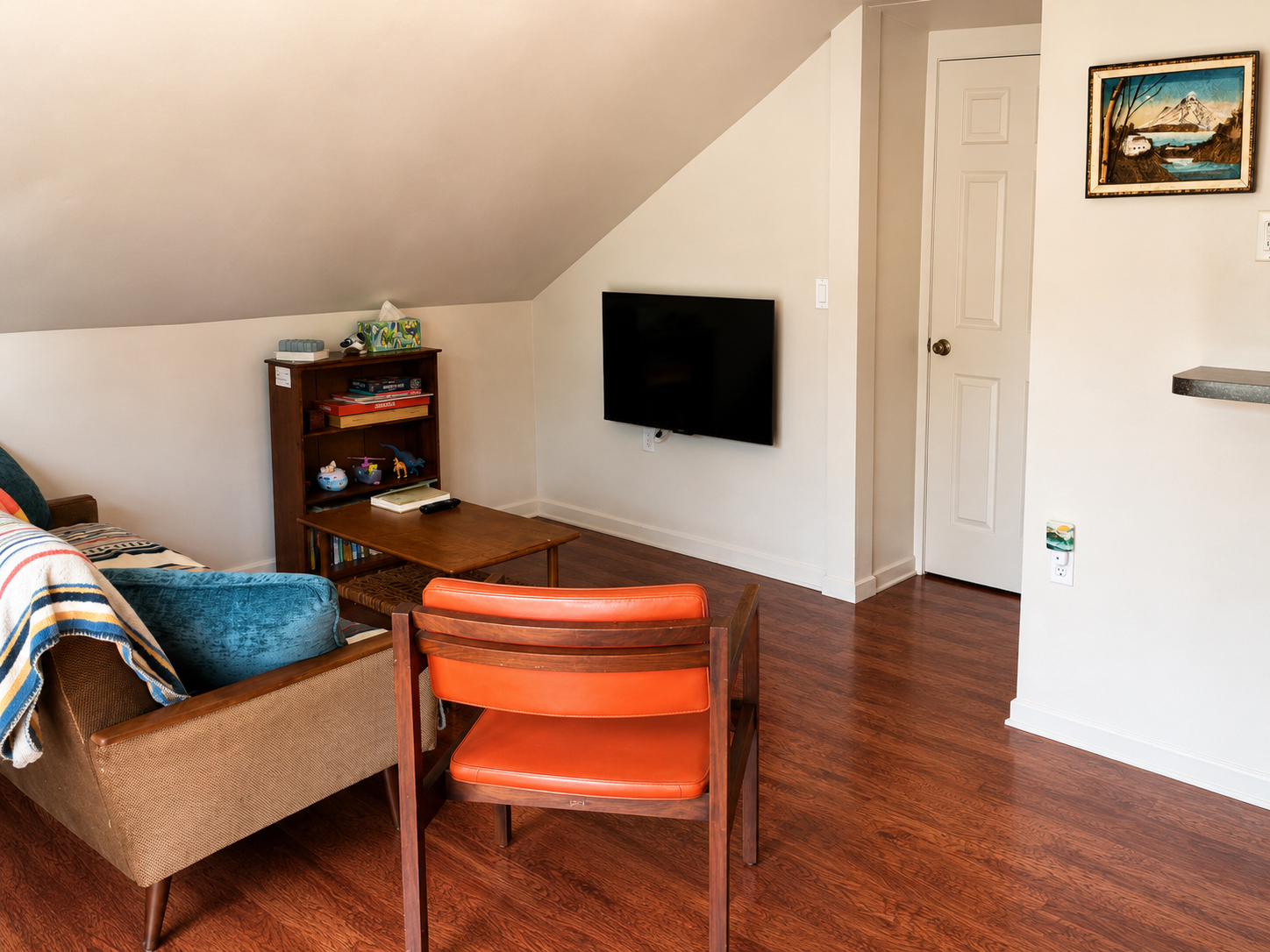 Burlington: Lovely Furnished one bedroom apt. - Photo 4