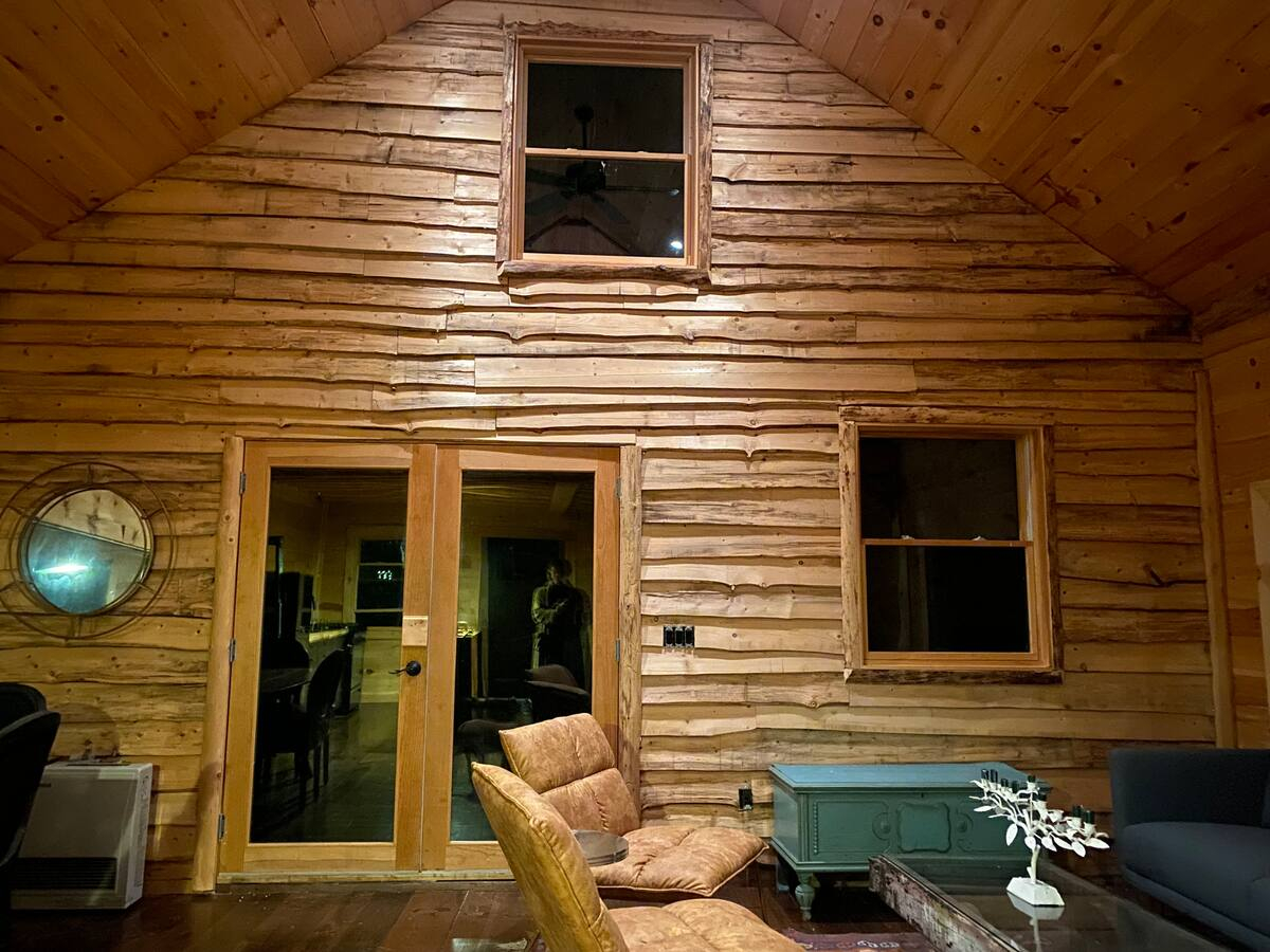 Cozy Woodland Cabin With Loft, Kingdom Trails Access And Pickleball Court - Photo 4