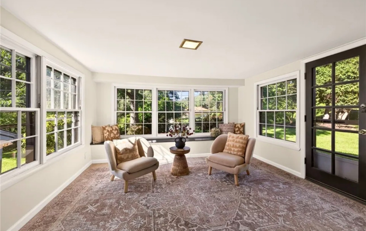 Updated 4BR Irondequoit Home | Sunroom | Garage | Quiet Neighborhood - Photo 8