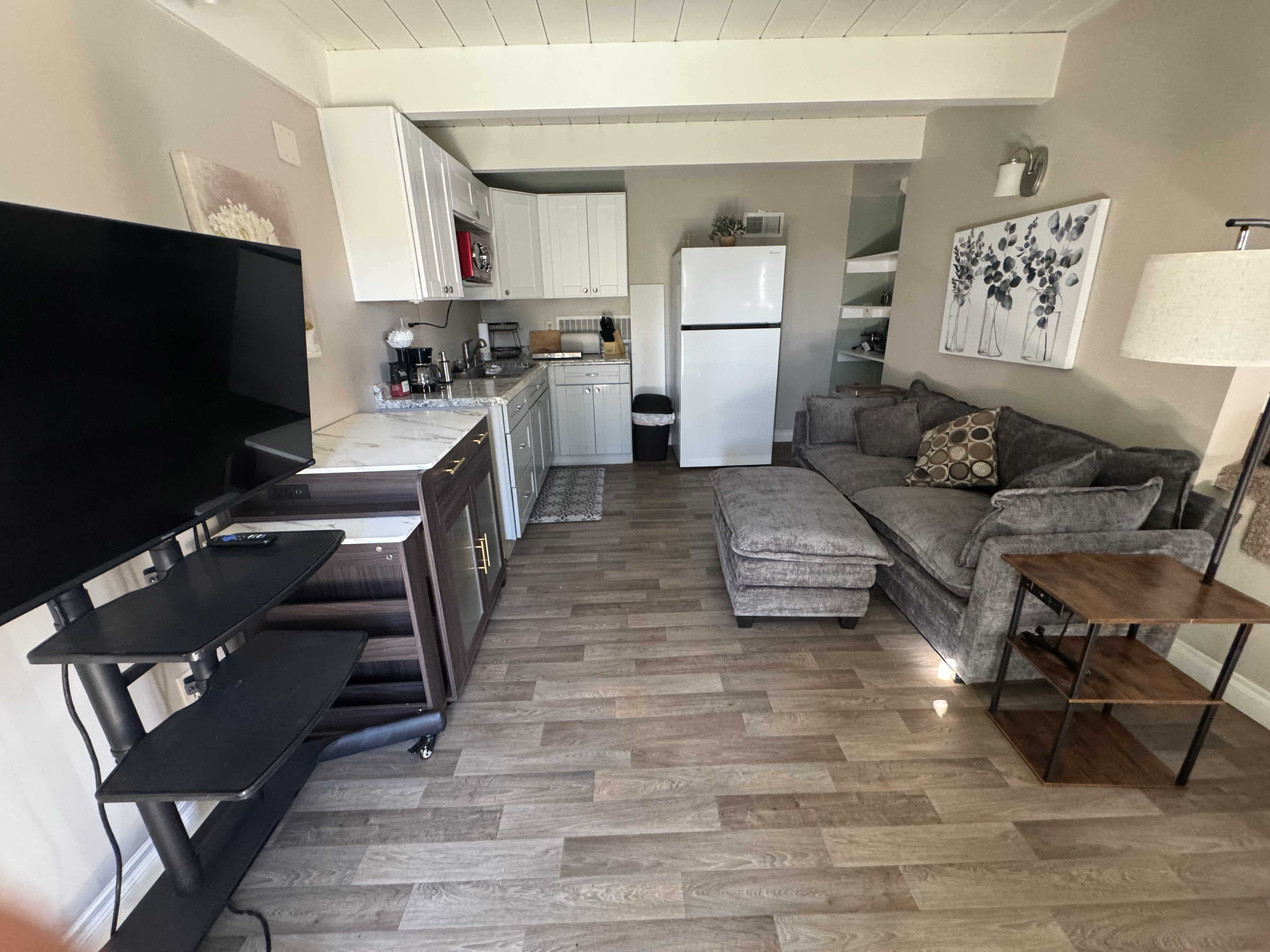 Private Northpark retreat near hospitals - Photo 2