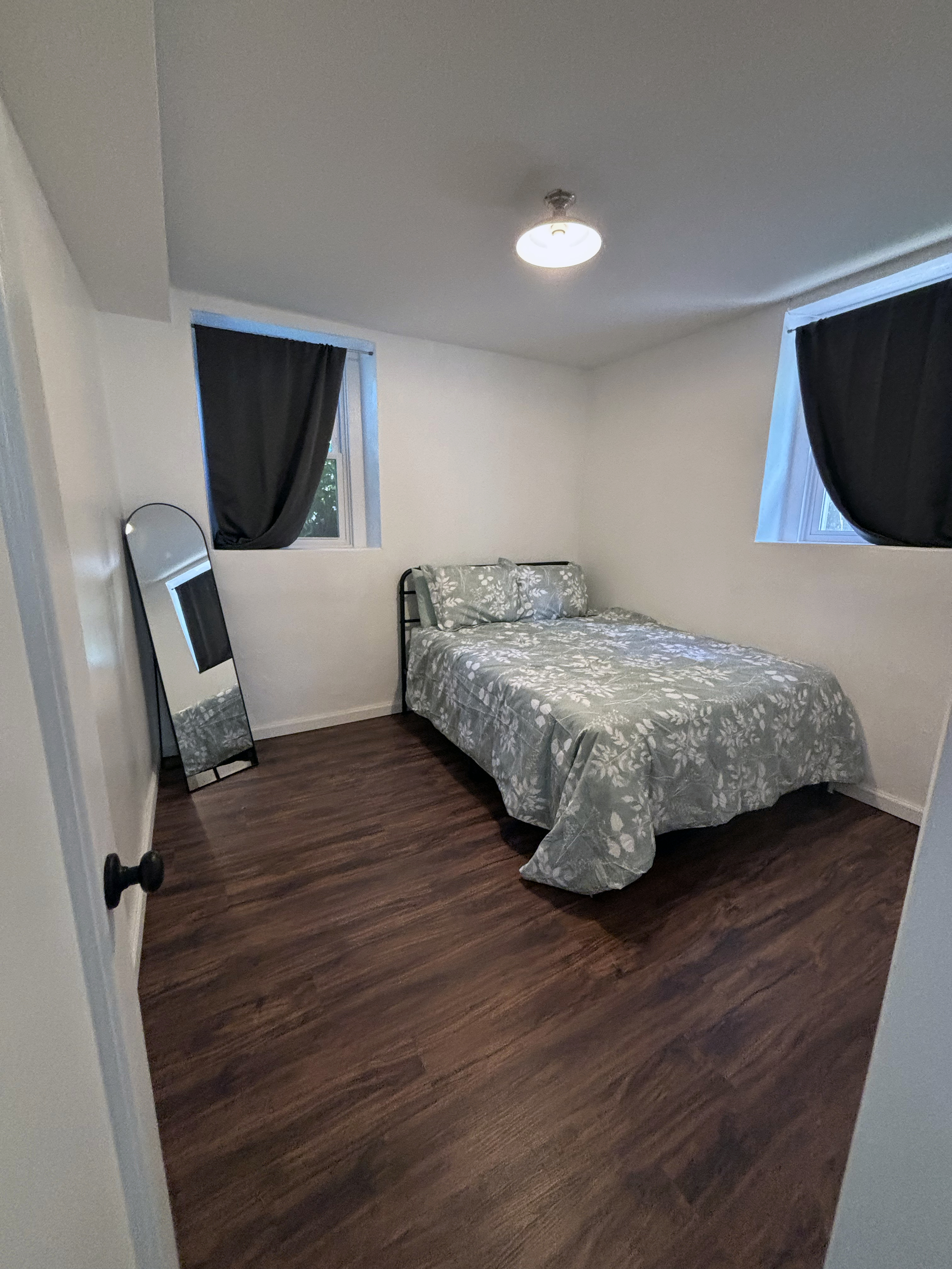 The Stonehouse Garden-level apartment - Photo 4
