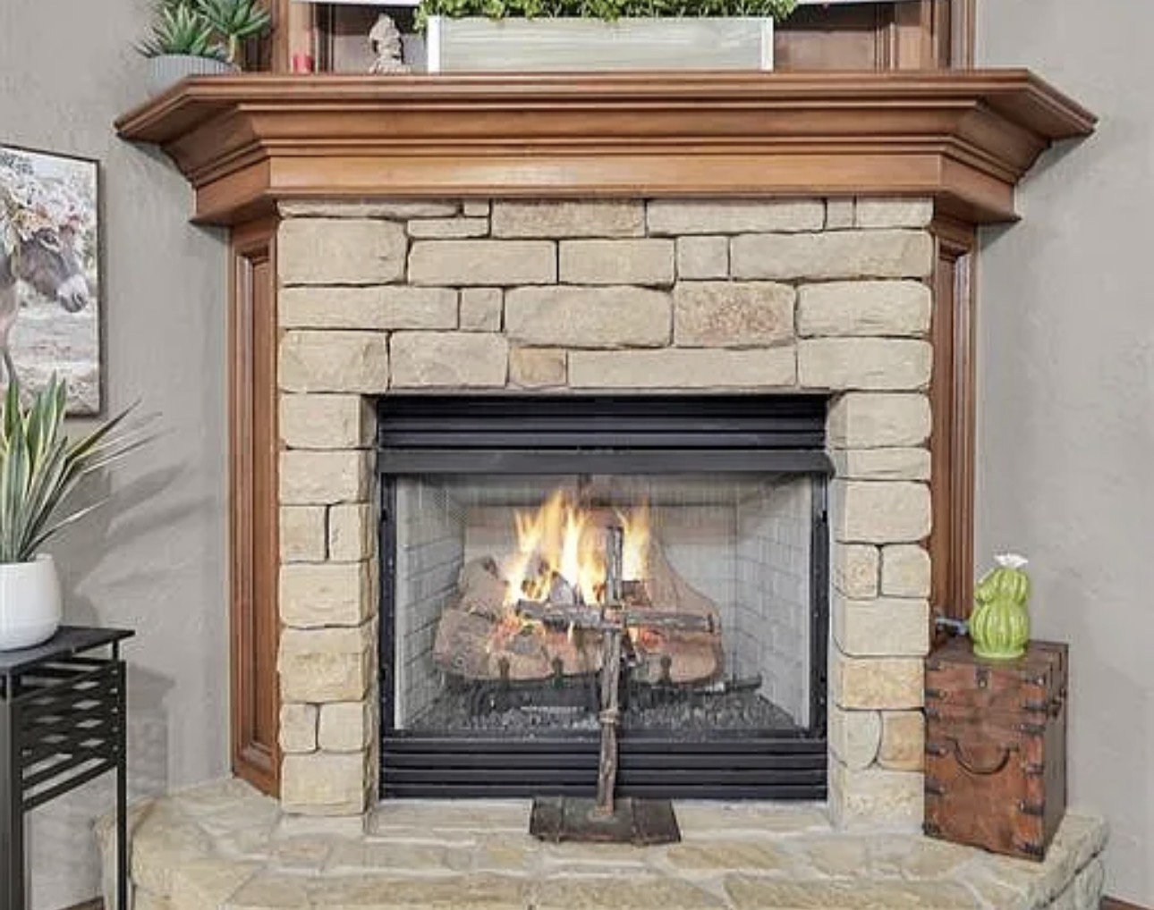 Spacious 4BR Yukon Retreat with Theater, Office & 3-Car Garage - Photo 5