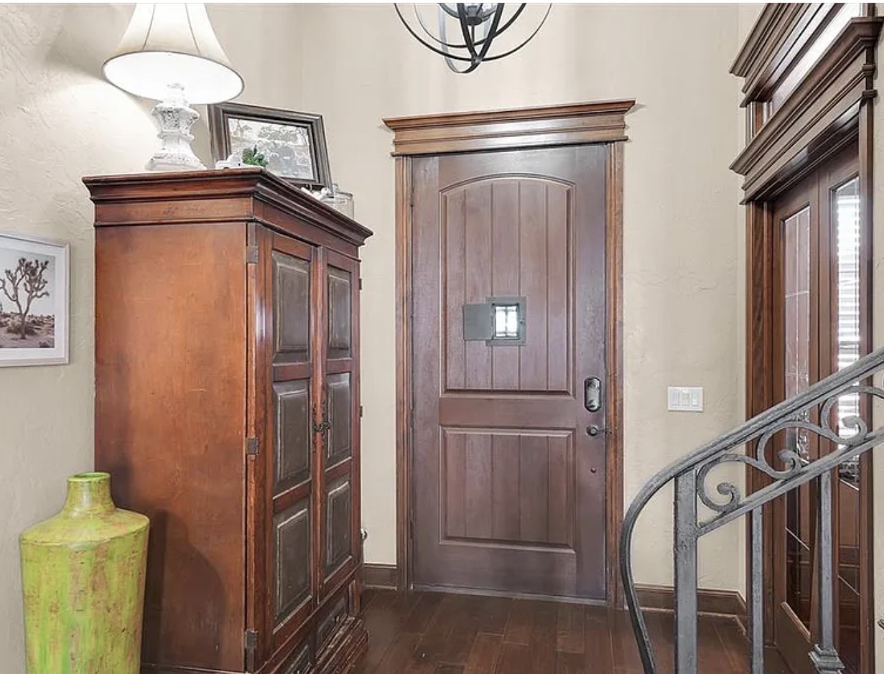 Spacious 4BR Yukon Retreat with Theater, Office & 3-Car Garage - Photo 4