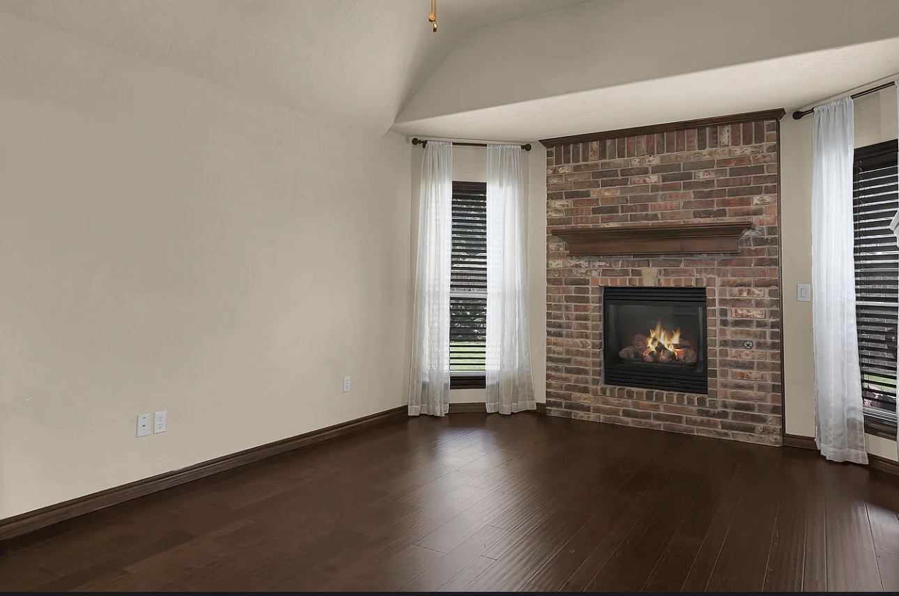 Spacious 4BR Yukon Retreat with Theater, Office & 3-Car Garage - Photo 11