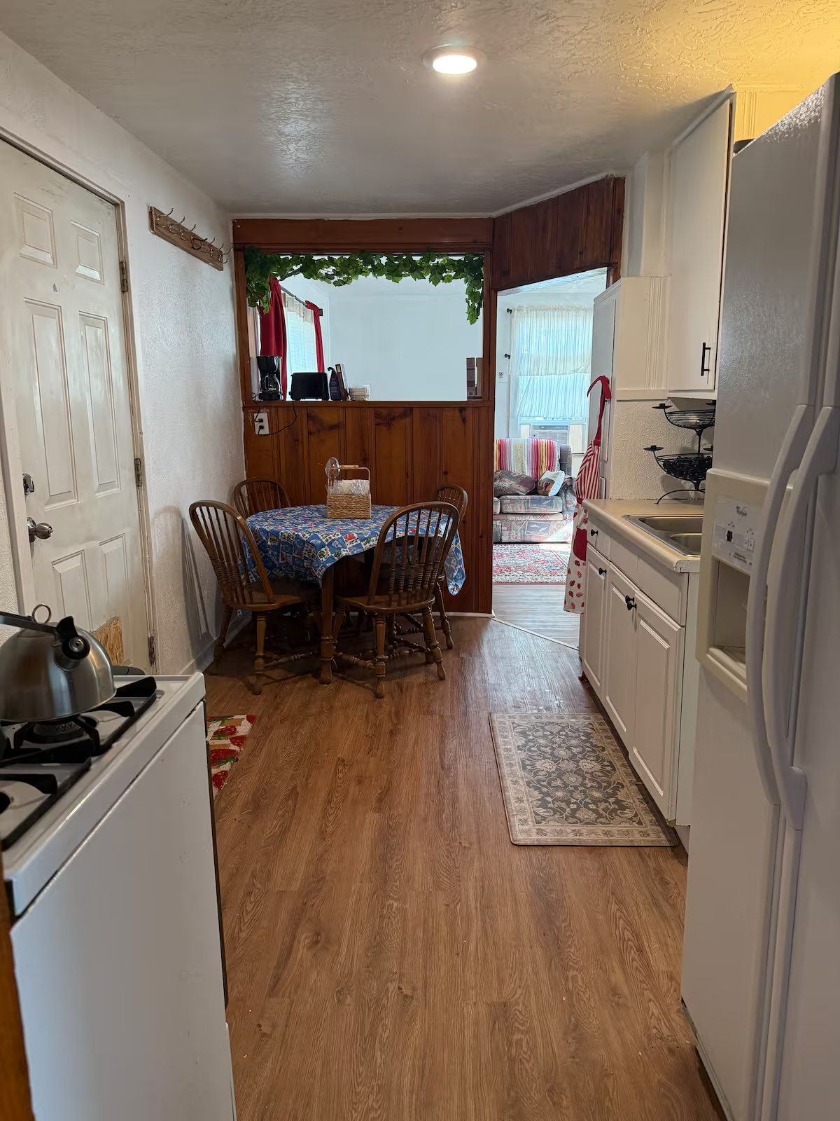Little Blue Cottage - Photo 5