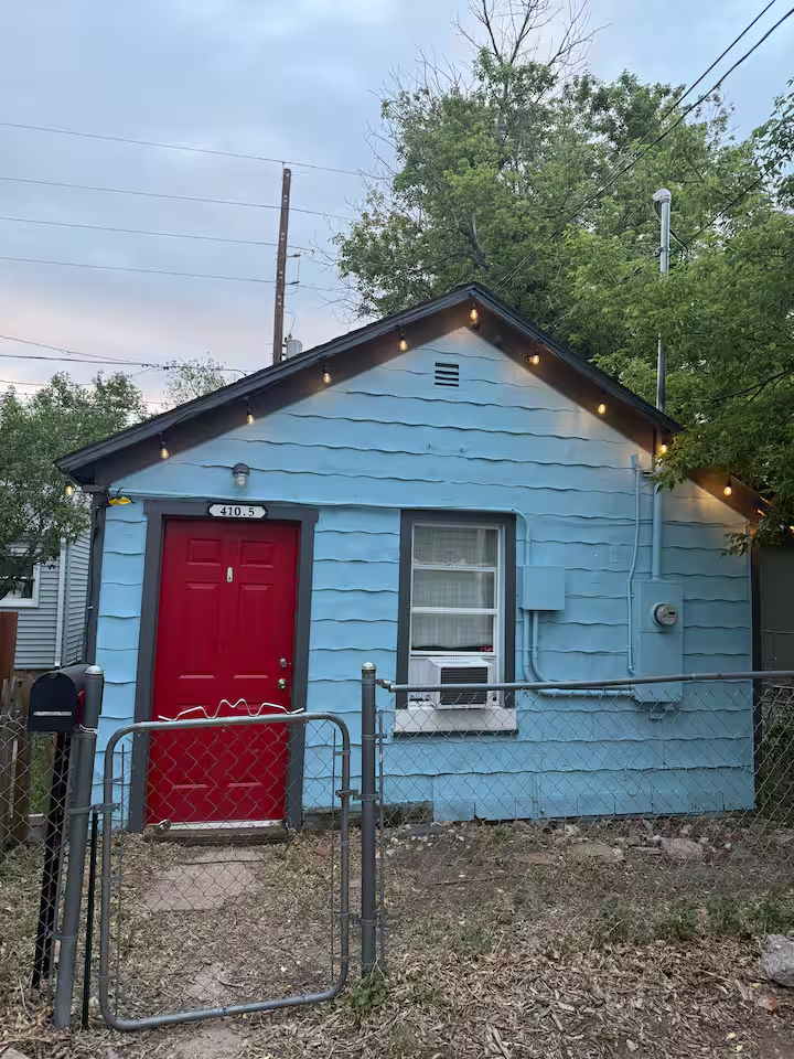Little Blue Cottage - Photo 9