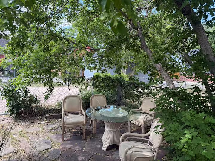 Little Blue Cottage - Photo 10