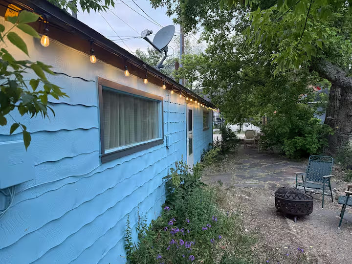 Little Blue Cottage - Photo 11