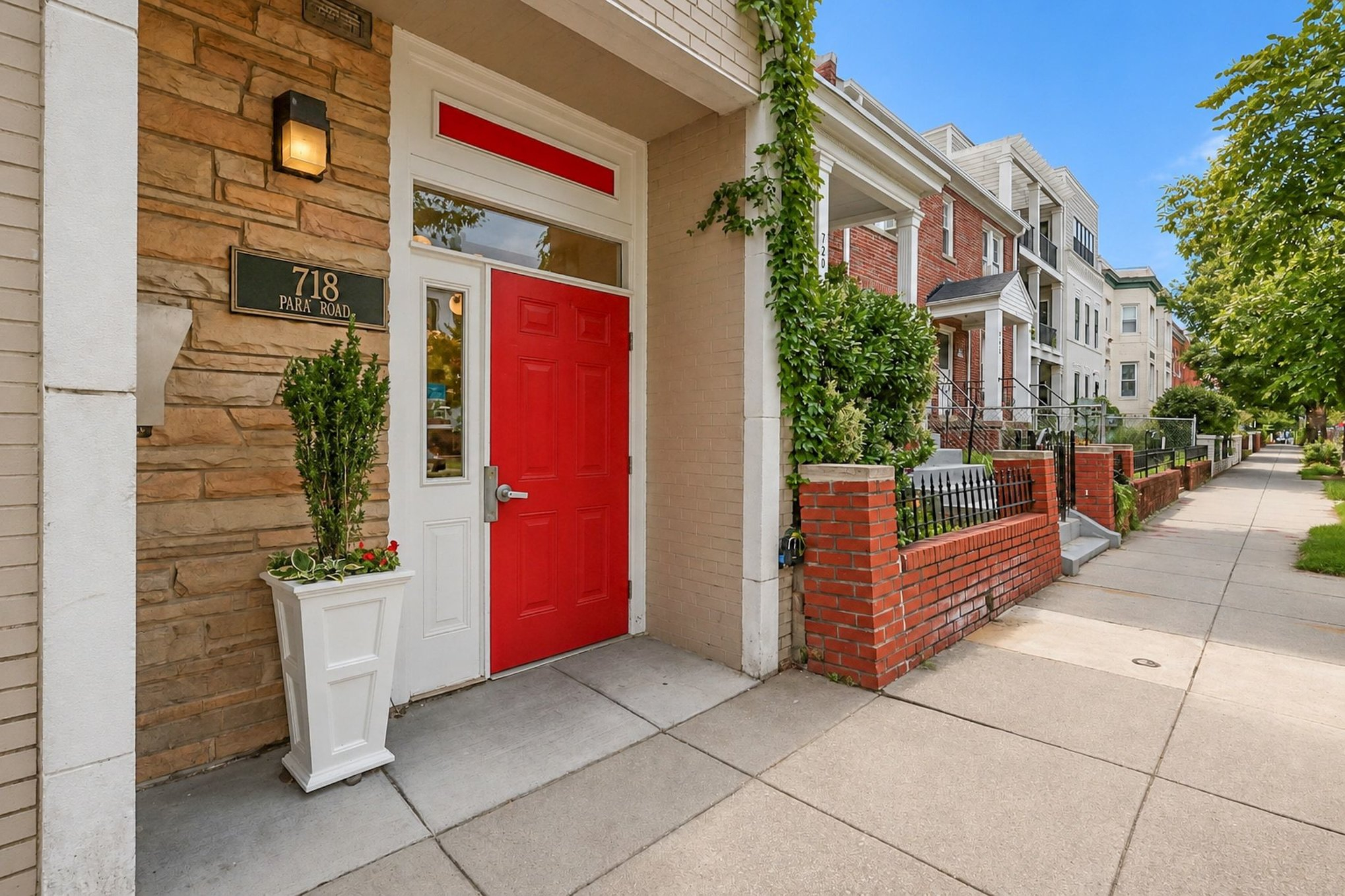 Furnished 2BR Park View Retreat | 2 Metros & Bus | Utilities Included | Near MedStar - Photo 11