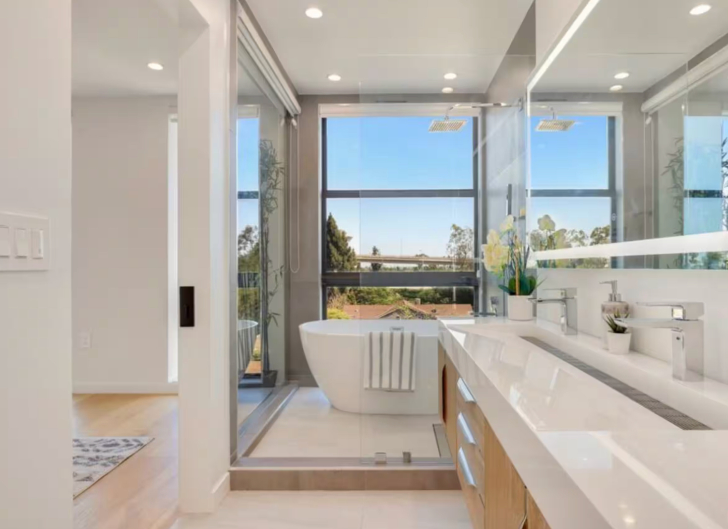 Sawtelle - West Los Angeles Modern Home - Photo 5