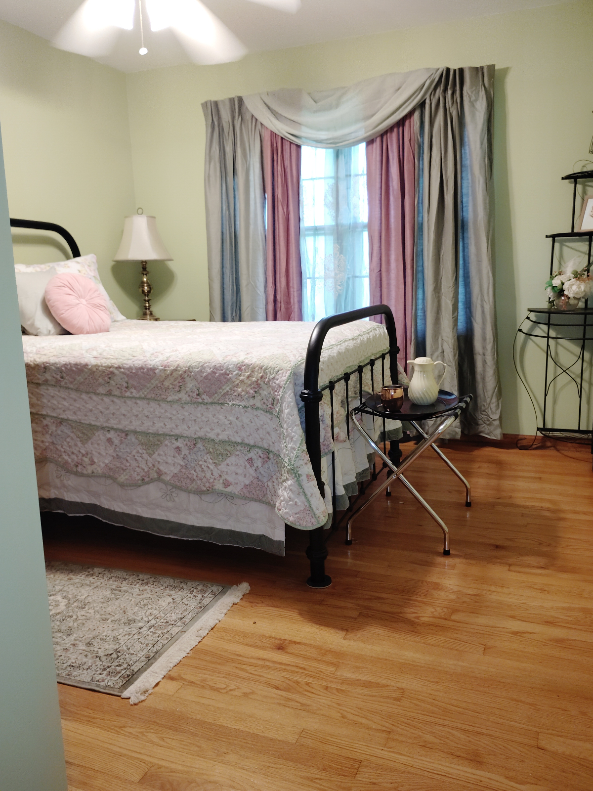 Furnished Full-Bedroom | Quiet Monthly Stay | Nurses' Retreat