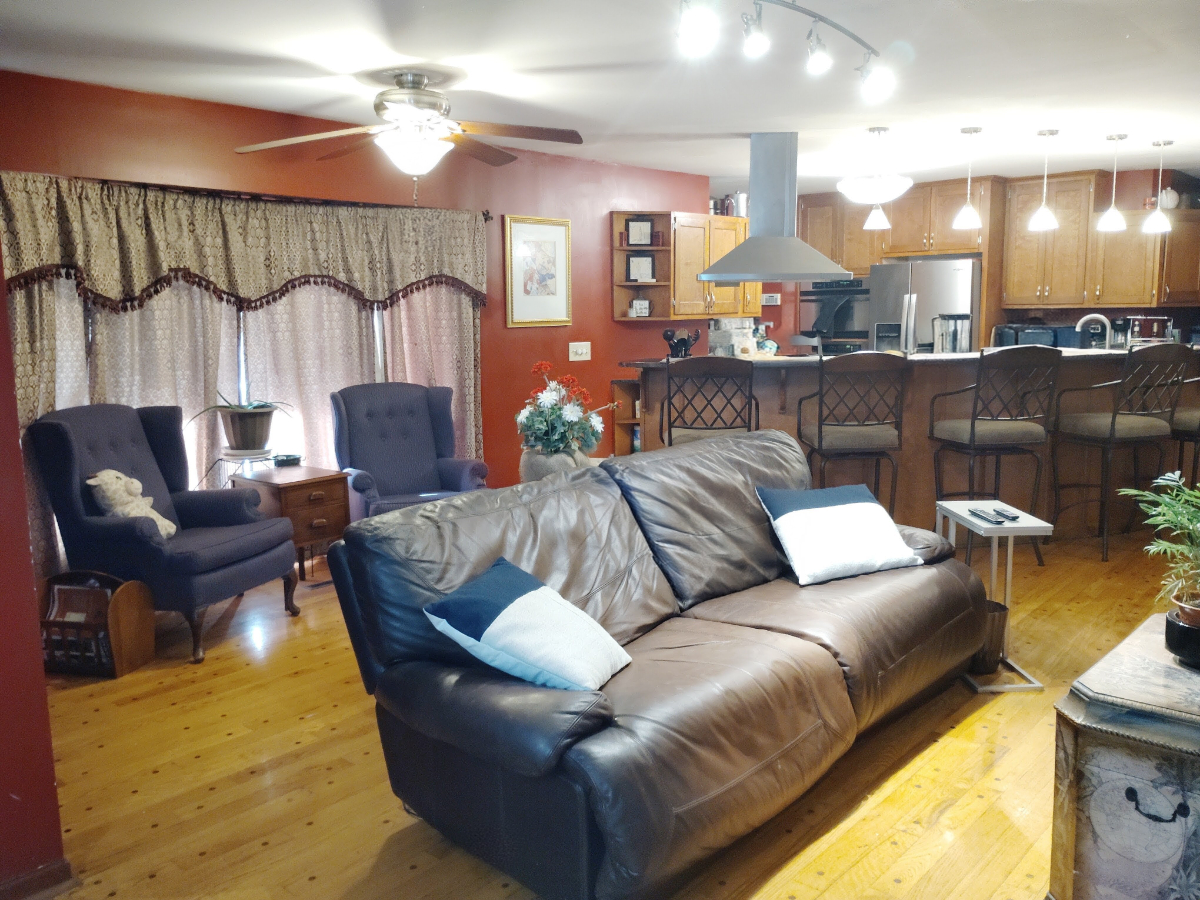 Furnished Full-Bedroom | Quiet Monthly Stay | Nurses' Retreat - Photo 4