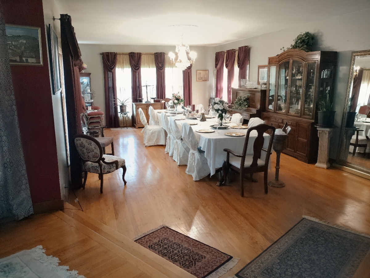 Furnished Full-Bedroom | Quiet Monthly Stay | Nurses' Retreat - Photo 10