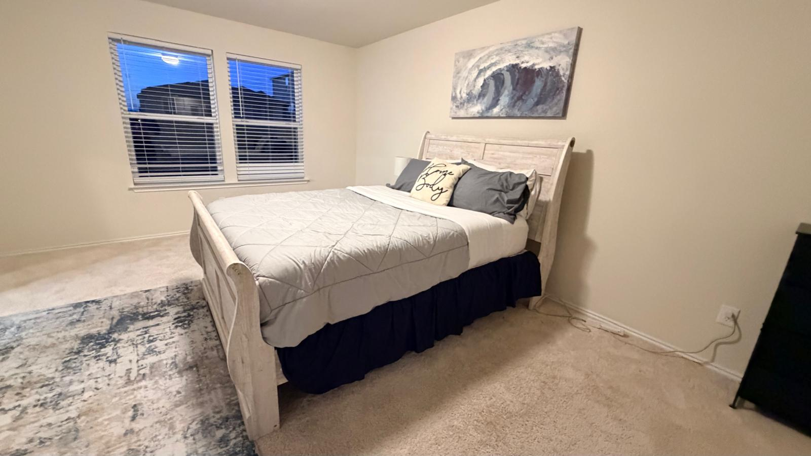 Move-in Ready 3 Beds, 2 Baths Home in a Prime Location - Photo 3