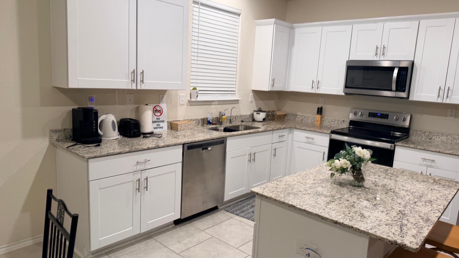 Move-in Ready  3 Beds,  2 Baths Home in a Prime Location - Photo 12
