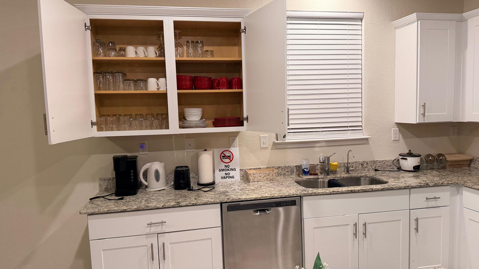 Move-in Ready  3 Beds,  2 Baths Home in a Prime Location - Photo 6