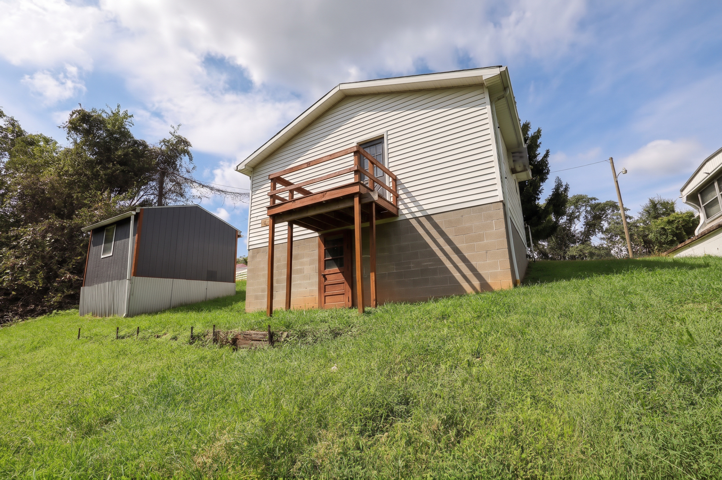 Unwind After Your Shift | Cozy Moundsville 1BR with Deck - Photo 6