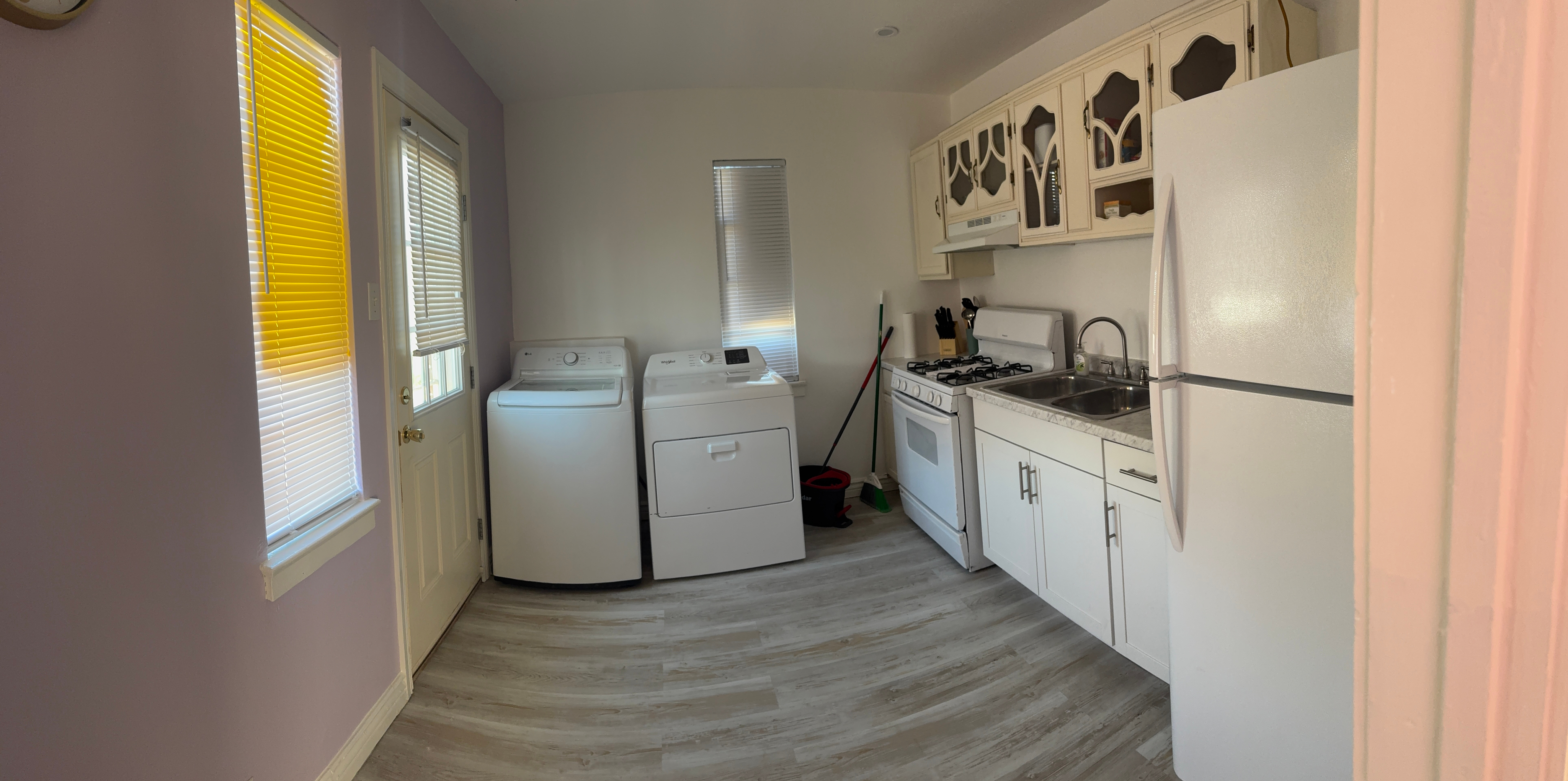 Comfortable, Practical Furnished Home for Work & Extended Stays - Photo 9