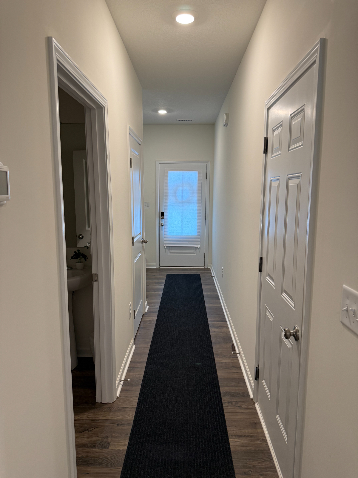 Furnished 3-Bedroom Townhome with Garage and Home Office - Photo 10