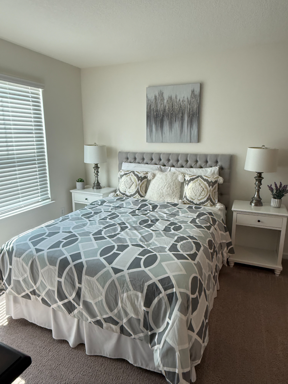 Furnished 3-Bedroom Townhome with Garage and Home Office - Photo 12