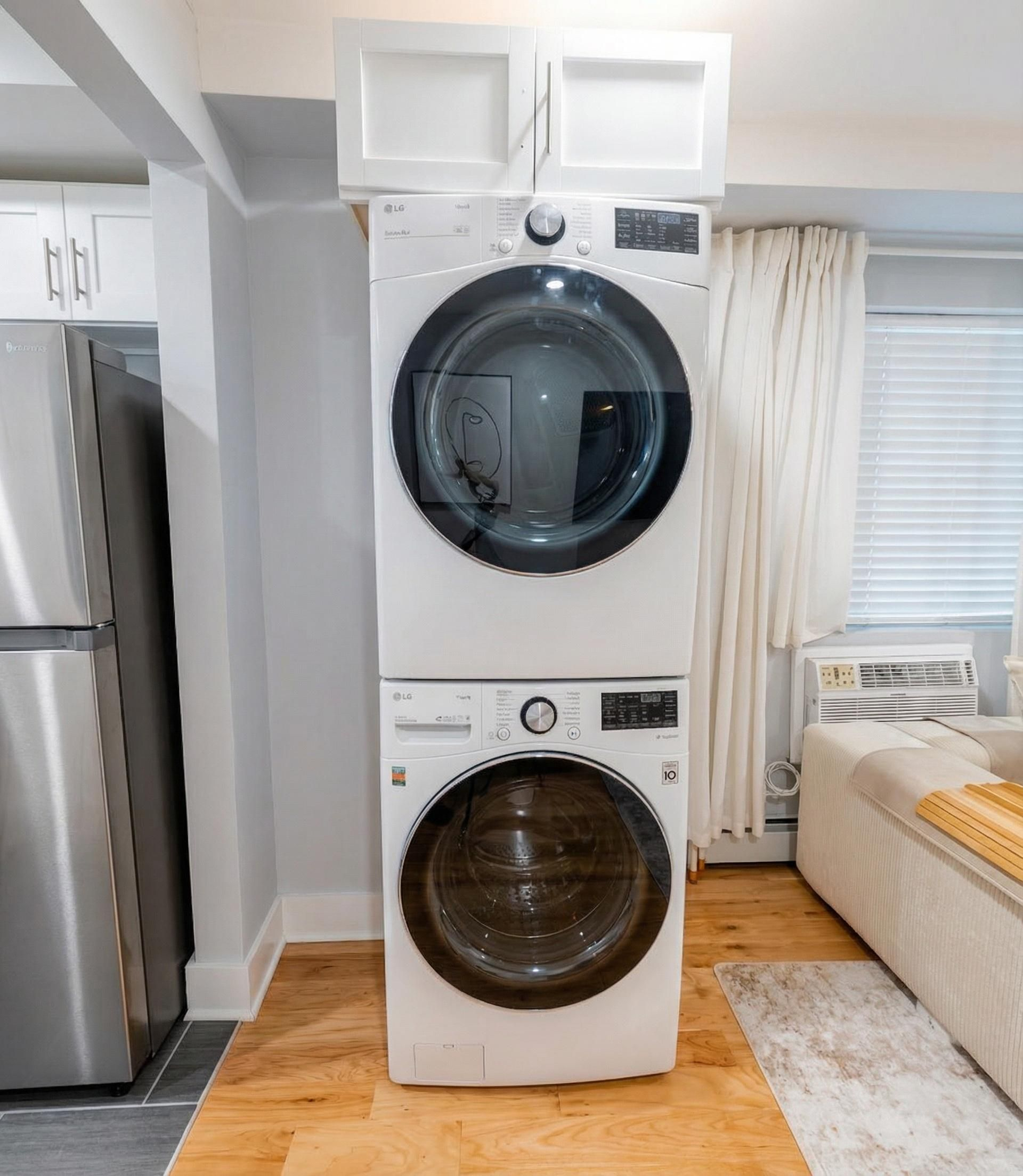 Room in NYC, 3-min to subway, 30 min to Manhattan - Photo 9